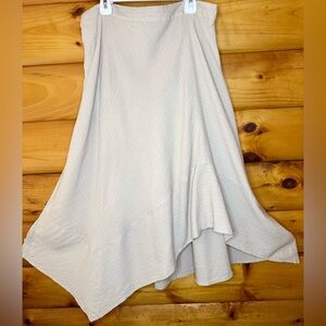 DKNYC Cream Asymmetrical Handkerchief Hem Skirt